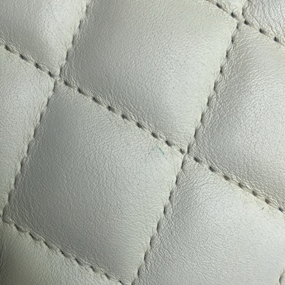 Authentic Chanel White Cambon Bowler Pochette Bag - Picture 15 of 15